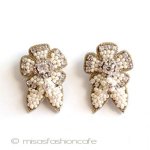 ＳＰＡＲＫＬ　パールのお花 イヤリングまたはピアス