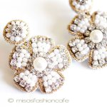 ＳＰＡＲＫＬ　ピアス 白いお花ドロップ