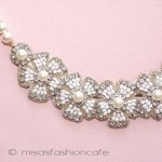 ＳＰＡＲＫＬ　ネックレス ミルクガラスのお花