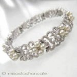 クラウントリファリ Trifari お花ブレスレット