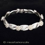 Ｔｒｉｆａｒｉ　 トリファリ パール花りぼん　ブレス