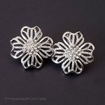 Trifari　 トリファリ ハナミズキ花イヤリング