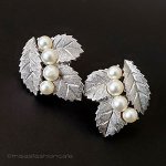 Trifari　 トリファリ パール銀葉イヤリング