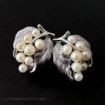 Trifari　 トリファリ パールのベリー＆銀葉