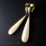 Trifari　 トリファリ ドロップ・イヤリング