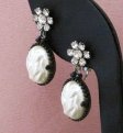 （画像用） バロックパール花イヤリング
