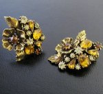 Lisner　花イヤリング