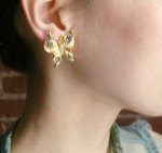 クラウンTrifari 蝶イヤリング