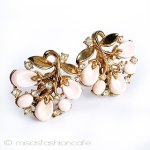 Trifari　 トリファリ ピンクの花イヤリング