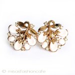 Trifari　 トリファリ ピンクの花イヤリング