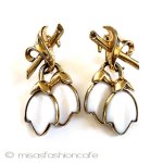 Ｔｒｉｆａｒｉ　 トリファリ ガラスの花　イヤリング