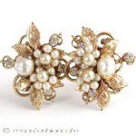 Ｏｒｉｇｉｎａｌ　ｂｙ　Ｒｏｂｅｒｔ パールRS花　イヤリング