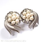 Trifari　 トリファリ パール花イヤリング