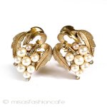 Ｔｒｉｆａｒｉ　トリファリ パールの花イヤリング