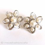 Trifari　 トリファリ パール銀星イヤリング