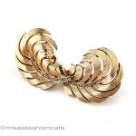 Trifari トリファリ フェザー イヤリング Trifari トリファリ フェザー イヤリング