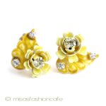 Robert刻印イヤリング RSエナメルフラワー