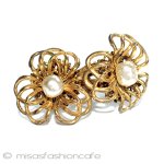 ミリアム　ハスケル パールのお花イヤリング