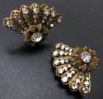 EUGENE　扇イヤリング