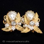 Ｒｏｂｅｒｔ　イヤリング バロックパールの花