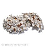 ＳＡＮＤＯＲ　イヤリング グレーの花ブーケ