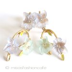 スミレの花イヤリング