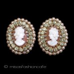 Ｈｏｂｅ　イヤリング パール＆シェルカメオ