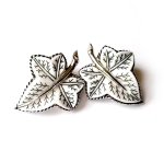 ヴィンテージジュエリー BOUCHERアイビーの葉