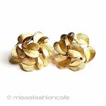 Trifari　 トリファリ 金の葉　 イヤリング