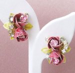 Robertお花イヤリング