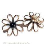 Ｔｒｉｆａｒｉ　 トリファリ ガラスお花イヤリング