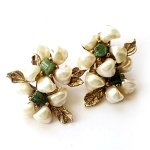 ＳＷＯＢＯＤＡイヤリング MOパール翡翠天然石の花