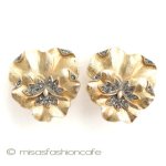 Trifari　トリファリ パンジーの花イヤリング