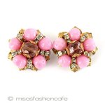 Ｒｏｂｅｒｔ　イヤリング ガラスの花イヤリング