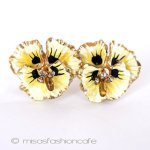 ＣＯＲＯ　イヤリング パンジーのお花