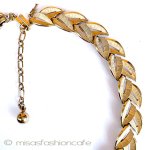 Ｔｒｉｆａｒｉ　 トリファリ 金リーフ　ネックレス