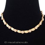 Ｔｒｉｆａｒｉ　 トリファリ パール小花ネックレス