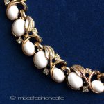 Ｔｒｉｆａｒｉ　 トリファリ 白ベリーのネックレス