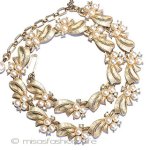 Ｔｒｉｆａｒｉ　 トリファリ パールりぼんネックレス