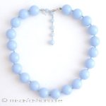 Ｔｒｉｆａｒｉ　 トリファリ ベビーブルーネックレス