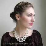 Trifari　トリファリ パールガラス3連ネックレス