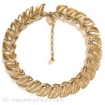 Ｔｒｉｆａｒｉ　 トリファリ 金リーフ　ネックレス