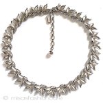 Ｔｒｉｆａｒｉ　 トリファリ 銀の笹の葉　ネックレス