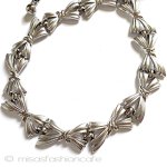 Trifari　 トリファリ 銀リボン　ネックレス