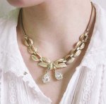 Coro ネックレス クリスタル・リボン