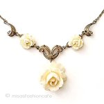 象牙アイボリー　12Kgf ローズのお花ネックレス