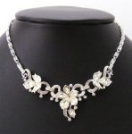 クラウンTrifari　ネックレス