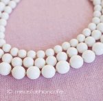 3連 ミルクガラス ネックレス