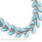 Trifari　トリファリ 希少ガラス葉ネックレス