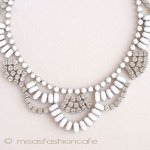 ミルクガラス　ネックレス